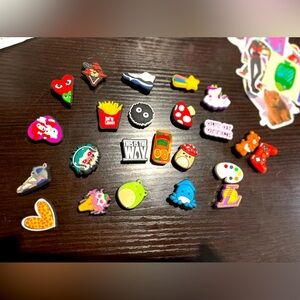 23 pop culture jibbitz (crocs charms) including cool vinyl stickers!